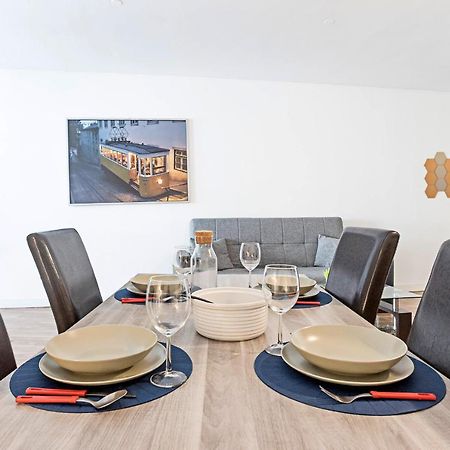 Amazing Apartment In Downtown Porto By Lovelystay Extérieur photo