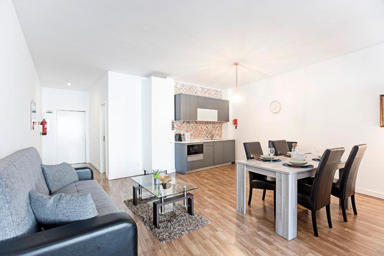 Amazing Apartment In Downtown Porto By Lovelystay Extérieur photo