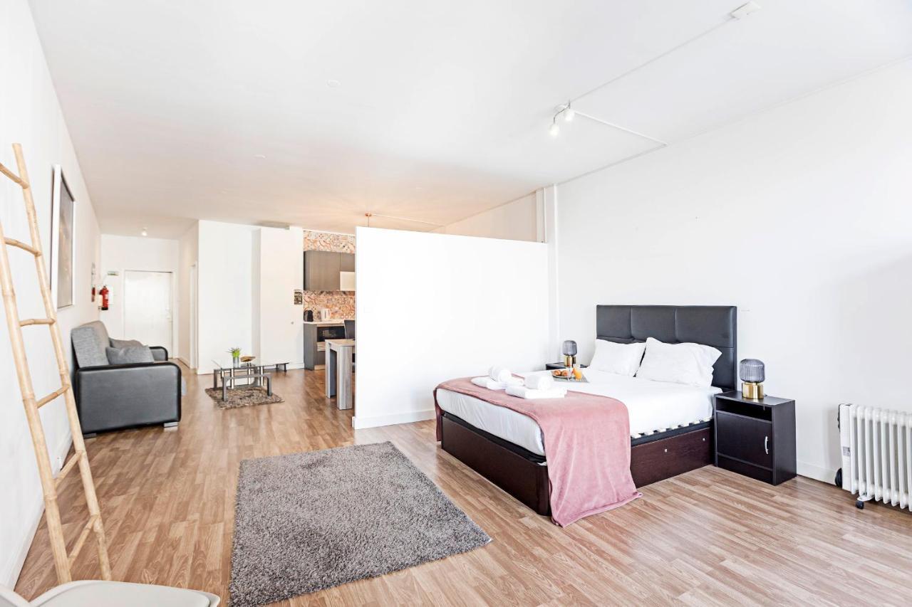 Amazing Apartment In Downtown Porto By Lovelystay Extérieur photo